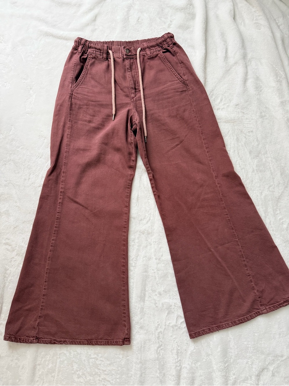 Pilcro Wide-Leg Drawstring Pants in Plum/brown - Picture 4 of 12